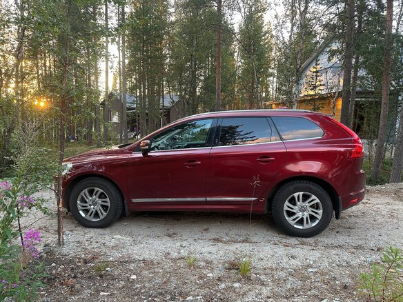 2017 Volvo XC60 I Рестайлинг, красный, 2450000 рублей - вид 3