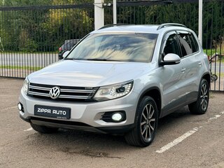 2011 Volkswagen Tiguan I Рестайлинг, серебристый, 1599000 рублей, вид 3