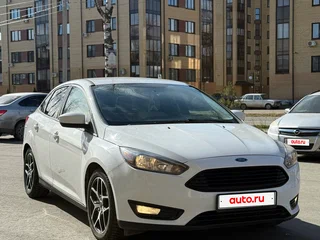 2018 Ford Focus III Рестайлинг, белый, 945000 рублей, вид 3