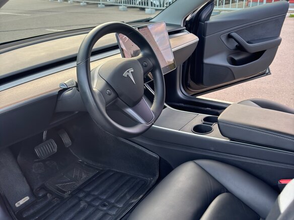 2018 Tesla Model 3 Long Range I, чёрный, 3200000 рублей - вид 12