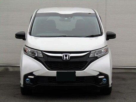 2019 Honda Freed II, белый, 1300000 рублей, вид 2
