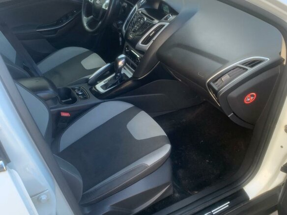2012 Ford Focus III, белый - вид 5