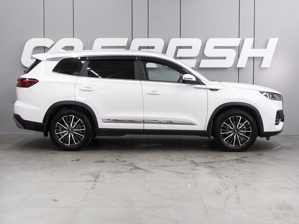 2024 Chery Tiggo 8 Pro Max I Рестайлинг, белый - вид 4