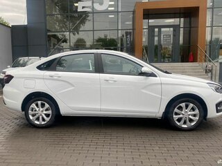 2026 Lada (ВАЗ) Vesta I Рестайлинг (NG), белый, 1855000 рублей, вид 4
