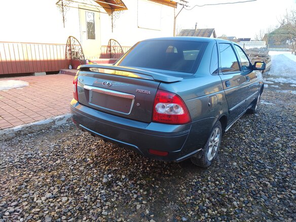 2008 Lada (ВАЗ) Priora I, зелёный, 380000 рублей - вид 3