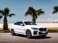 2020 BMW X6 40i III (G06), белый, 7499900 рублей - вид 5