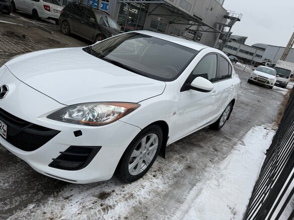 2011 Mazda 3 II (BL), белый, 760000 рублей - вид 1