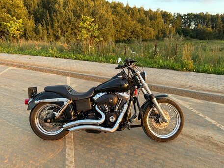 2007 Harley-Davidson Street Bob, чёрный, 750000 рублей, вид 3