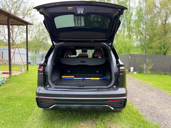2023 Geely Monjaro I, чёрный, 3049999 рублей - вид 22