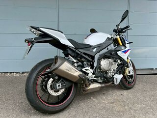 2018 BMW S 1000 R, белый, 1285000 рублей, вид 4