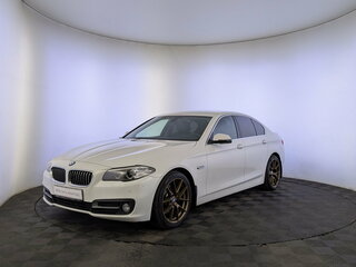 2014 BMW 5 серии 520i VI (F10/F11/F07) Рестайлинг, белый, 2000000 рублей, вид 1