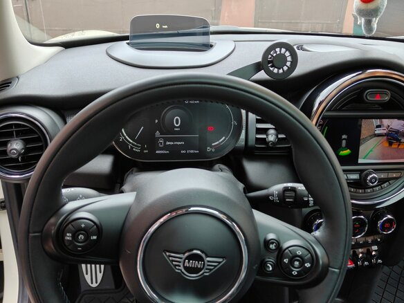 2020 Mini Hatch Cooper III (F55/F56) Рестайлинг, бежевый, 2350000 рублей - вид 9