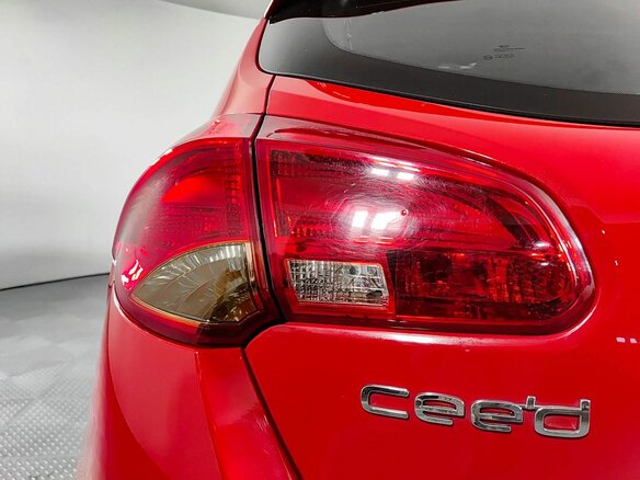 2014 Kia Ceed II, красный, 704000 рублей - вид 8