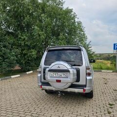 2011 Mitsubishi Pajero IV Рестайлинг 1, серебристый, 1500000 рублей, вид 4