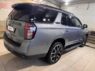 2021 Chevrolet Tahoe V, серый, 7800000 рублей, вид 2