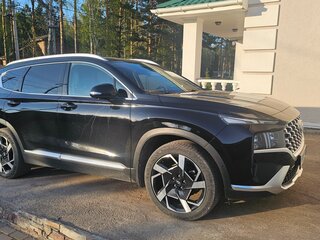 2021 Hyundai Santa Fe IV Рестайлинг, чёрный, 3900000 рублей, вид 3