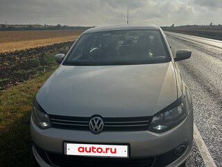 2012 Volkswagen Polo V, серебристый, 700000 рублей, вид 1