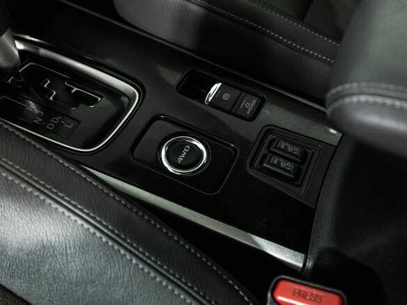 2019 Mitsubishi Outlander III Рестайлинг 3, серый, 1899700 рублей - вид 19