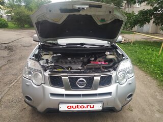 2013 Nissan X-Trail II Рестайлинг, серебристый, 1100000 рублей, вид 2