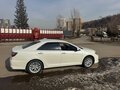 2015 Toyota Camry VII (XV50) Рестайлинг, белый, 2050000 рублей - вид 3