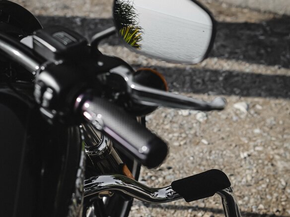 2020 Harley-Davidson Breakout, чёрный, 2300000 рублей