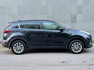 2018 Kia Sportage IV Рестайлинг, чёрный, 1629000 рублей, вид 5