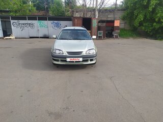 1999 Toyota Avensis I, зелёный, 360000 рублей, вид 2