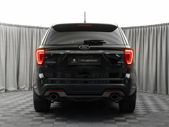 2018 Ford Explorer V Рестайлинг, чёрный - вид 5