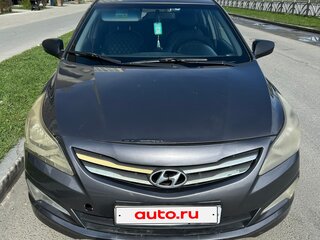 2015 Hyundai Solaris I Рестайлинг, серый, 450000 рублей, вид 1