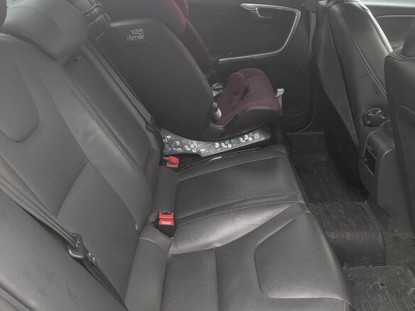 2014 Volvo S60 II Рестайлинг, бежевый, 1700000 рублей - вид 10