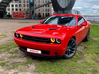 2019 Dodge Challenger III Рестайлинг 2, красный, 3590000 рублей, вид 3