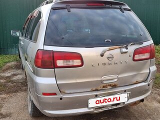 2002 Nissan Liberty, серебристый, 150000 рублей, вид 5