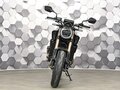 2024 Honda CB 650R, серый - вид 4