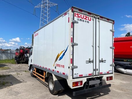 2024 Isuzu Elf (N-series), белый, 2560000 рублей, вид 5