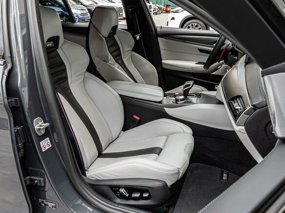 2021 BMW M5 Competition VI (F90) Рестайлинг, серый, 12465000 рублей - вид 17