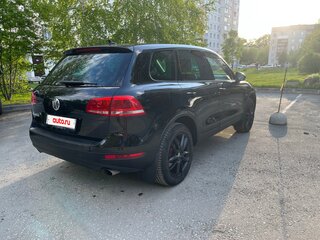 2010 Volkswagen Touareg II, чёрный, 1900000 рублей, вид 5