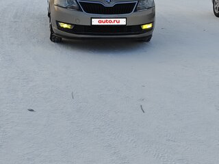 2018 Skoda Rapid I Рестайлинг, бежевый, 1100000 рублей, вид 2