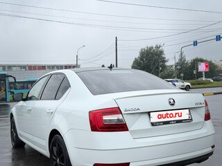 2020 Skoda Octavia III (A7) Рестайлинг, белый, 2490000 рублей, вид 4