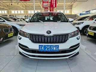 2022 Skoda Karoq DSG7 I, белый, 1880000 рублей, вид 3