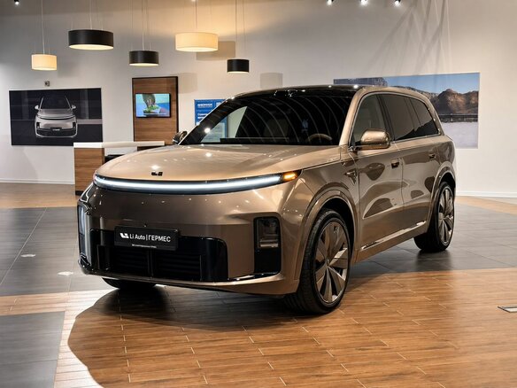 2026 Li Auto (Lixiang) L9 II, бежевый, 13500000 рублей