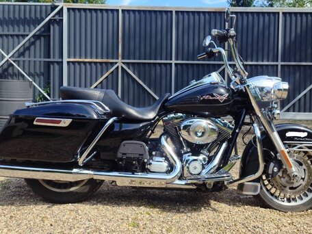 2013 Harley-Davidson Road King, чёрный, 1170000 рублей, вид 3
