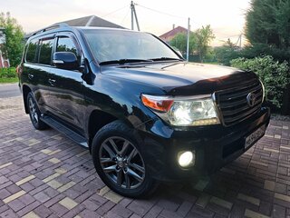 2014 Toyota Land Cruiser 200 Series Рестайлинг 1, чёрный, 4120000 рублей, вид 1