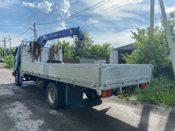 2001 Fuso (Mitsubishi) Fighter, синий, 4500000 рублей - вид 7