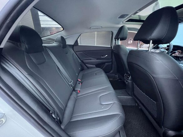 2022 Hyundai Elantra VII (CN7), белый - вид 9