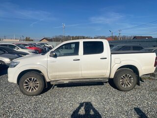 2014 Toyota Hilux VII Рестайлинг, белый, 1950000 рублей, вид 3