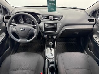 2015 Kia Rio III Рестайлинг, белый, 999000 рублей, вид 4