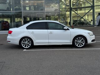 2013 Volkswagen Jetta VI, белый, 800000 рублей, вид 4