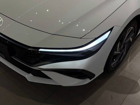 2026 Hyundai Elantra VII (CN7) Рестайлинг, белый, 2090000 рублей, вид 4