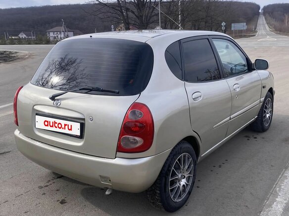 2002 Toyota Duet, серый - вид 6
