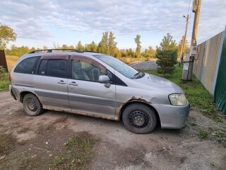 2002 Nissan Liberty, серебристый, 150000 рублей, вид 3